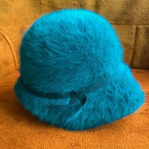 Vintage Kangol cloche hat